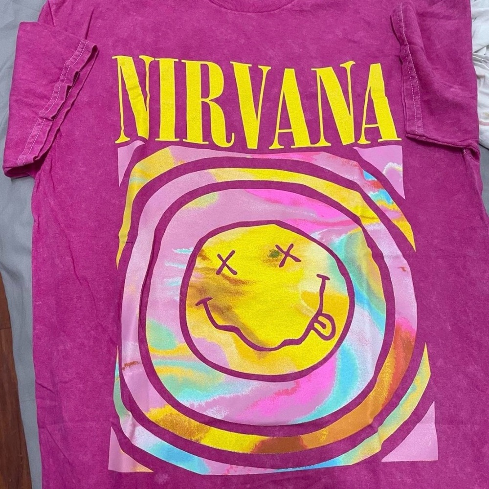 Gildan Magenta Nirvana Graphic Tee